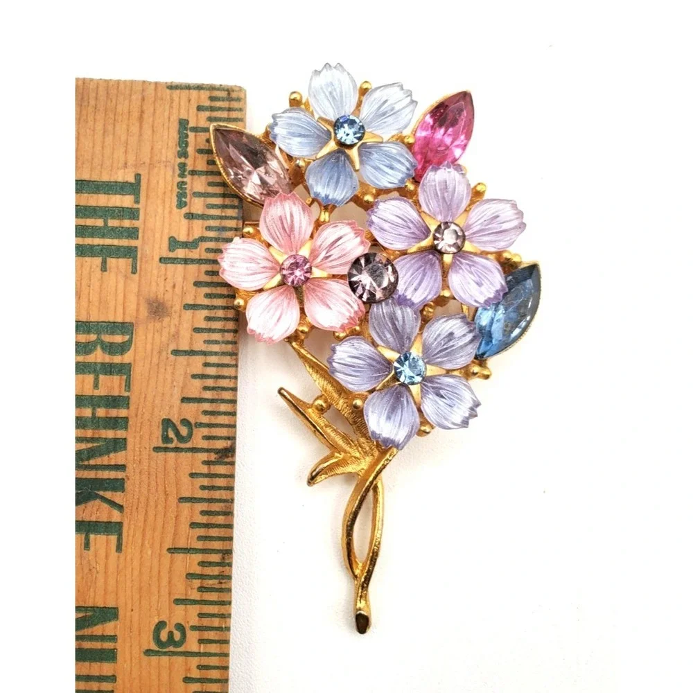 Vintage Jeweled Ribbed Glass Pink Purple Violets Brooch Pin Flowers